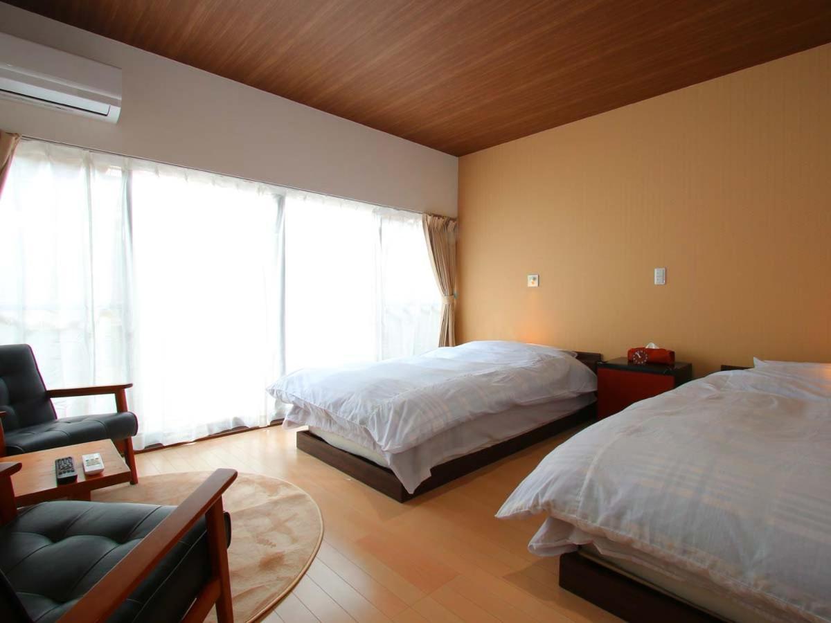 Minshuku Shiroyama Hotell Taketa Exteriör bild